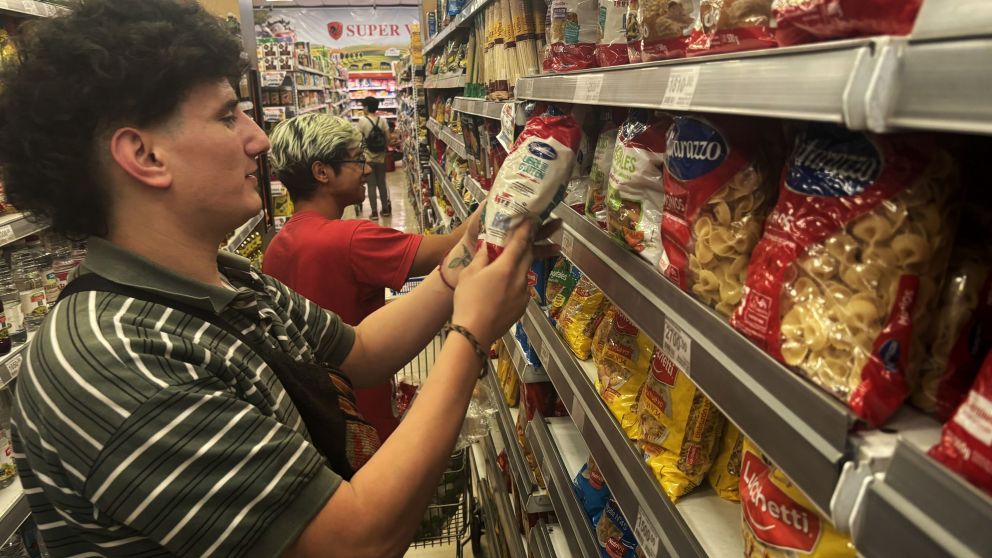 LOS ALIMENTOS AUMENTARON EN AGOSTO DE LA MANO DE LA SUBA DEL DÓLAR.