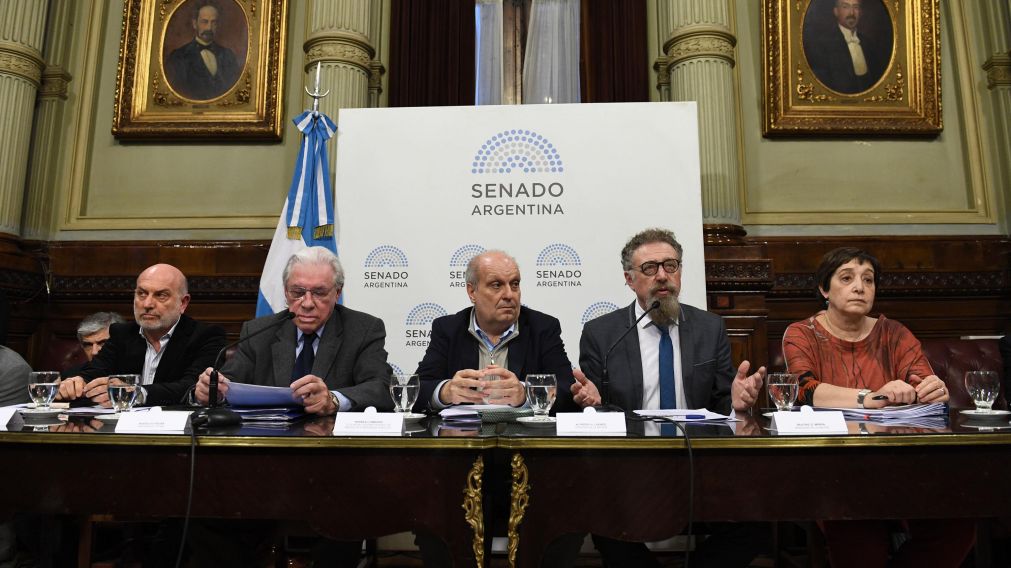 El titular del Sistema Federal de Medios P�blicos rechaz� las cr�ticas (Senado).
