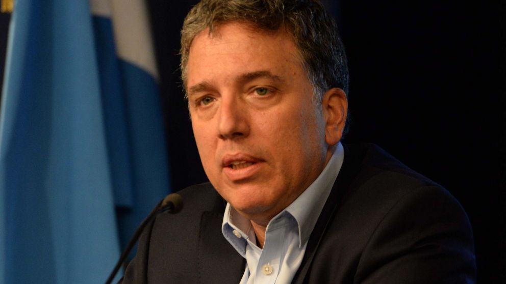 Dujovne anunció la medida desde la cartera del Ministerio de Hacienda. (Nahuel Ventura/Crónica).