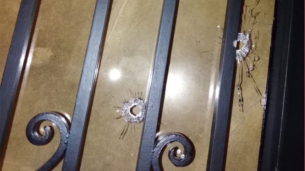 Alguno de los disparos, que habrían efectuado "Los Monos".