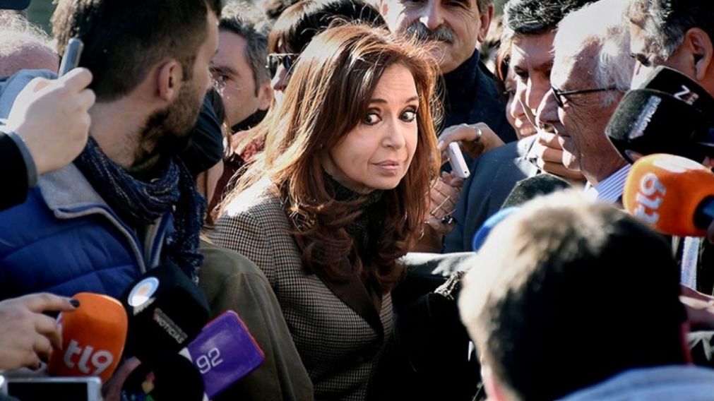 La senadora está acusada de ser jefa de un asociación ilícita.