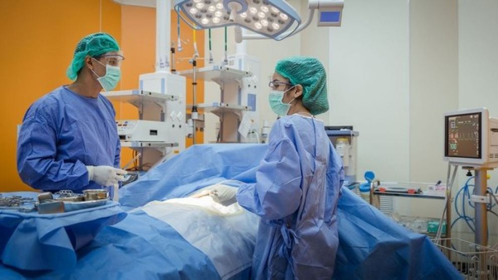 La operación se realizó en la Fundación Favaloro.