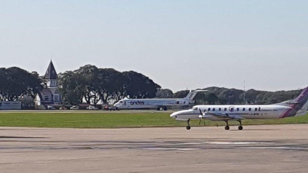 Desde el aeropuerto no informaron cuál fue la "falla mecánica" que sufrió el avión.