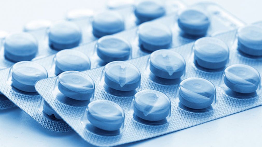 Investigan que farmacia le vendi� la famosa pastilla azul a dos menores.