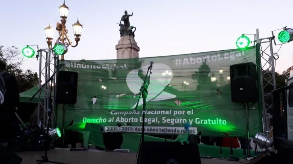 Aborto: el último "martes verde" antes de la votación en el Senado