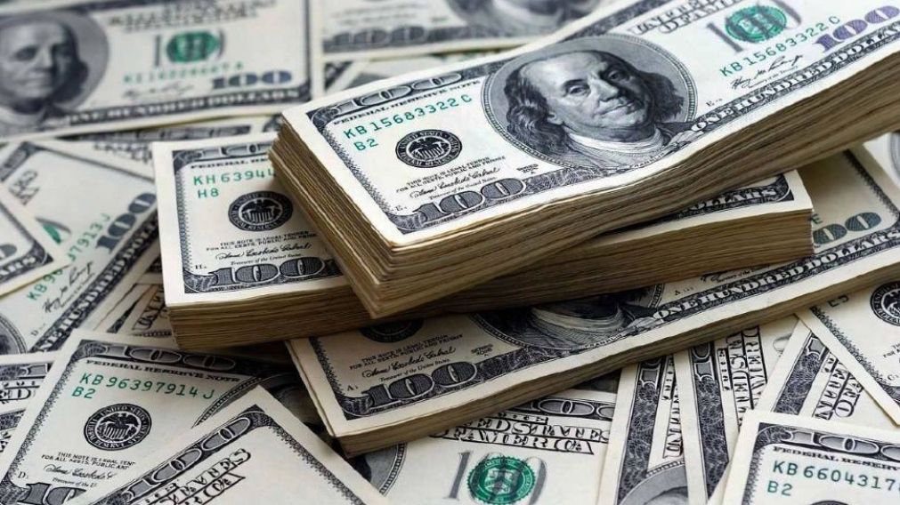 La divisa estadounidense sigue creciendo sin techo.