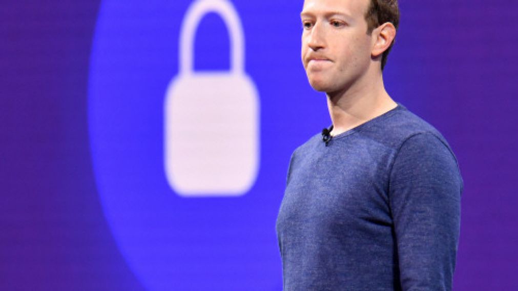 Zuckerberg intentó explicar sus dichos, aunque sin mucho éxito.