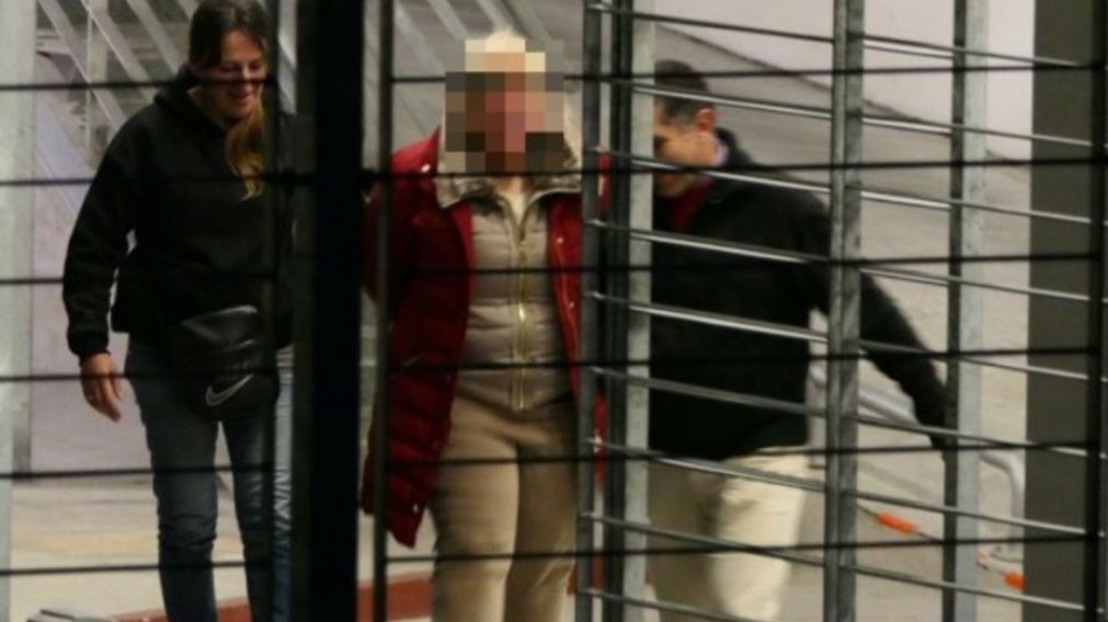 La mujer detenida está identificada en la causa como L.J.M. (Diario el País).