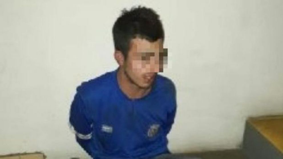 El joven de 20 años contaba con antecedentes (Twitter).