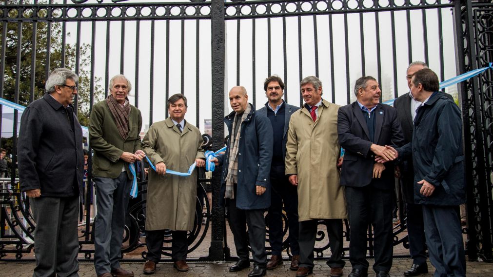 Daniel Pelegrina, presidente de la SRA, cortó la cinta junto a Horacio Rodríguez Larreta.