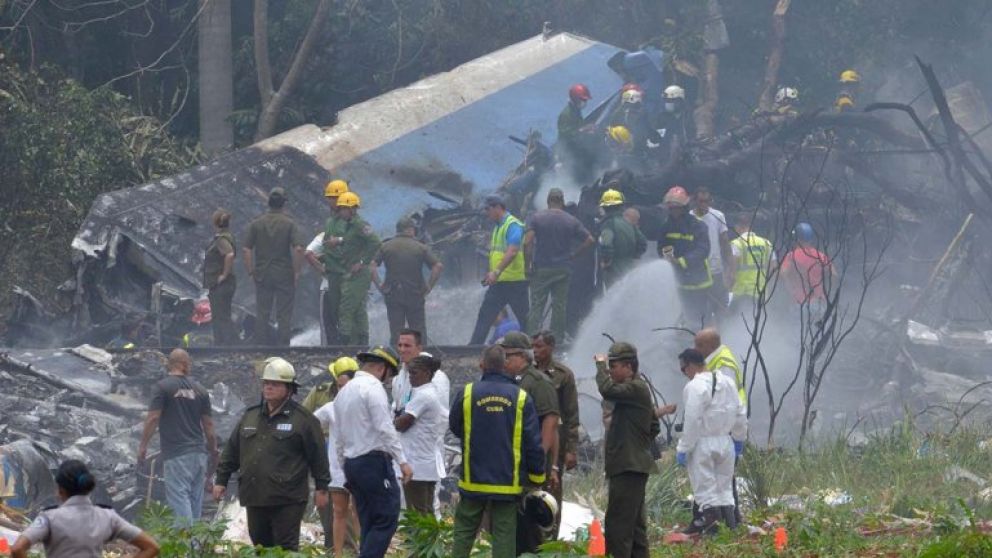 Continúa el conflicto entre países por accidente aéreo.