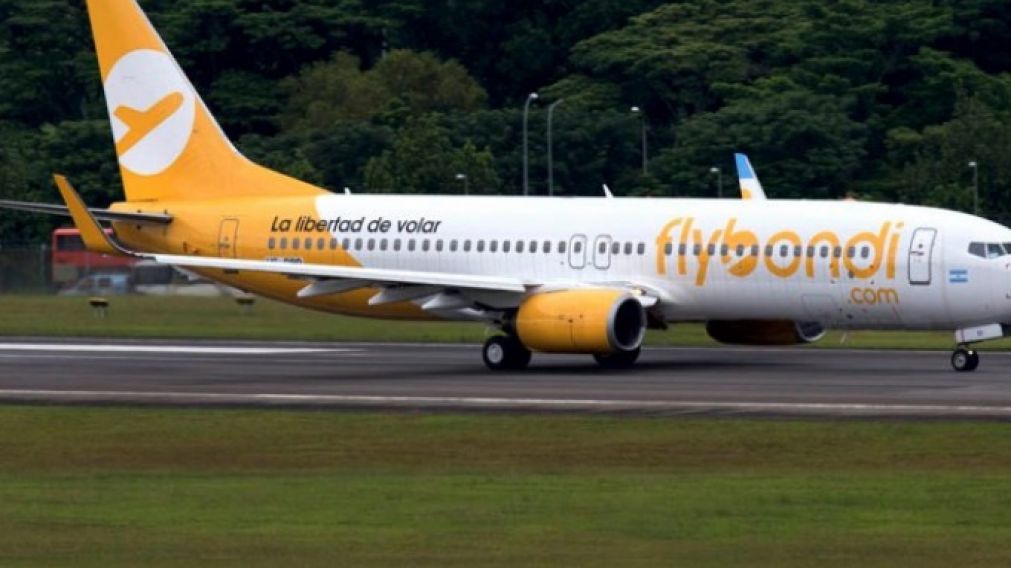 La polémica aerolínea continúa sumando problemas, tras los conflictos sindicales.