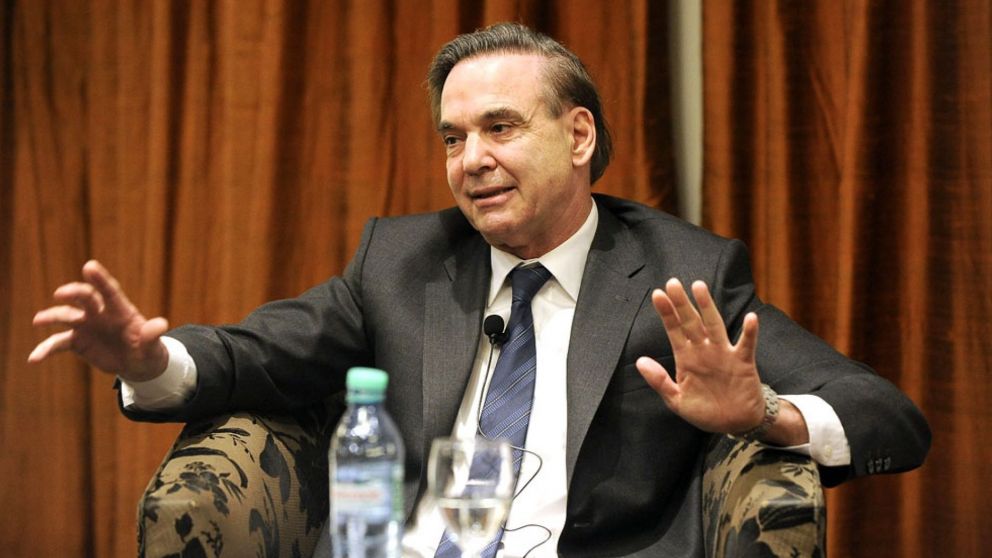 Miguel Ángel Pichetto aseguró que la ex presidenta será presidenciable y Rossi lo cruzó.