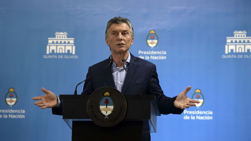Mauricio Macri saludó a Pitana por Twitter (AFP).