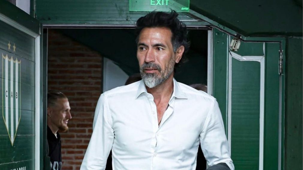 Estudiantes espera con incertidumbre si la AFA aplicará la amnistía a los jugadores suspendidos: qué dijo Eduardo Domínguez