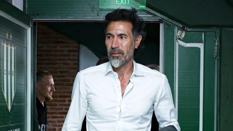 Estudiantes espera con incertidumbre si la AFA aplicará la amnistía a los jugadores suspendidos: qué dijo Eduardo Domínguez