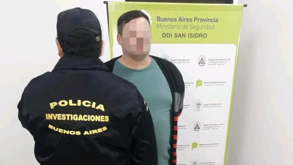 Fue detenido durante la entrega del dinero.
