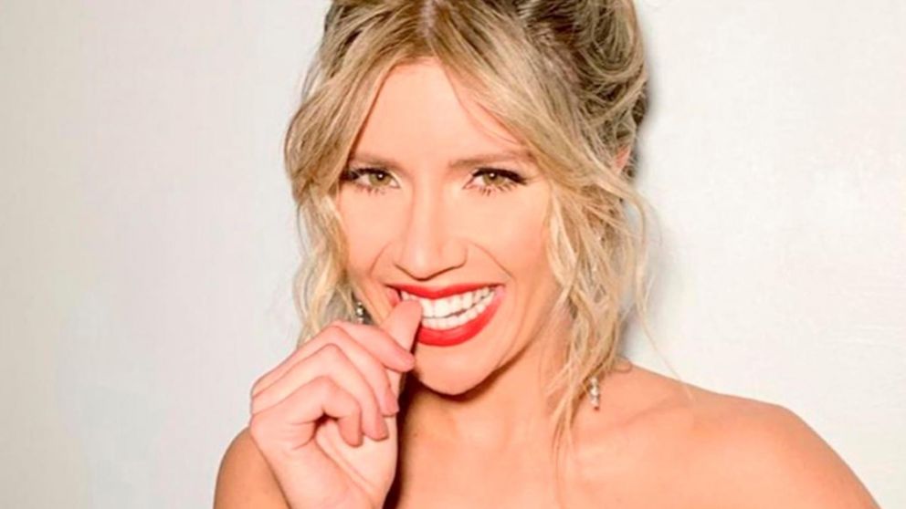 Laurita Fernández enfrentaría una demanda millonaria por parte de su exrepresentante: "más de 10 años de porcentajes...".