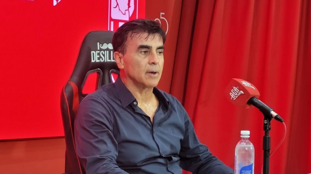 Gustavo Quinteros quiere un centrodelantero para Independiente