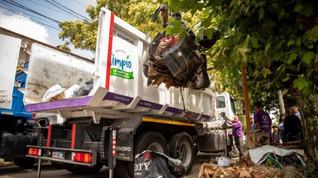 Quilmes Oeste: refuerzan la recolección de residuos voluminosos para evitar basurales