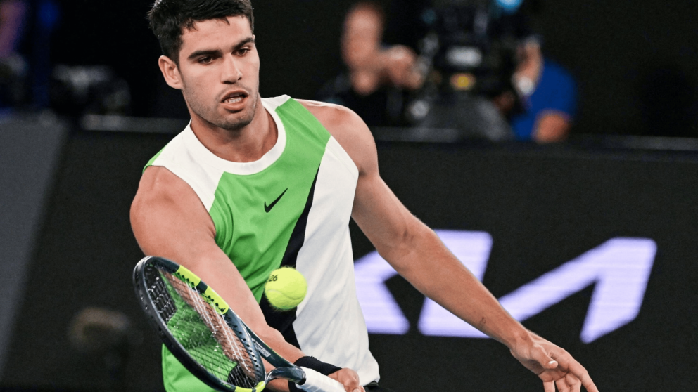 Carlos Alcaraz cumple frente a Adam Walton de camino a la segunda ronda del Abierto de Australia