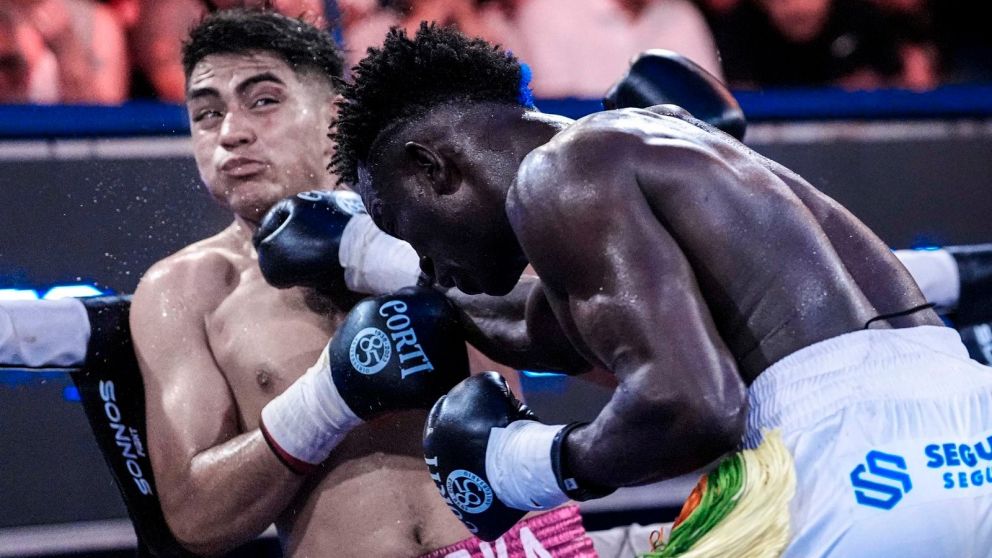 Touba Niang volvió a ganar por nocaut y sigue invicto