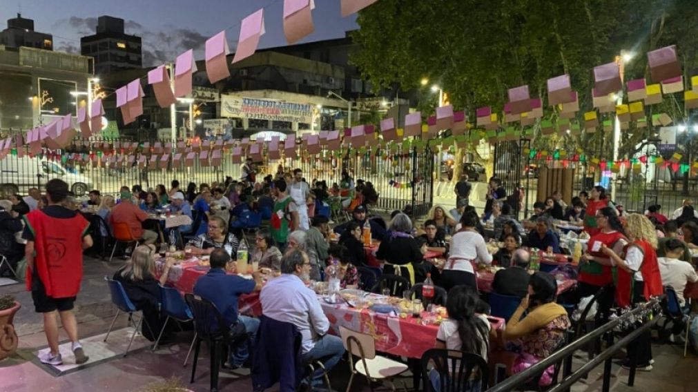 Cómo colaborar para la Cena de Nochebuena 2025 de la Diócesis de Quilmes
