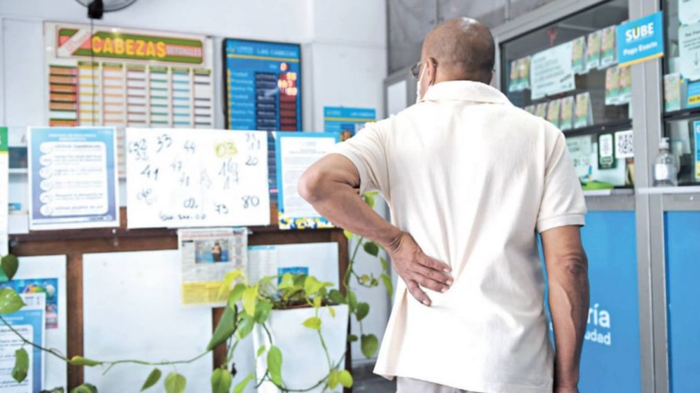 Ganó $300 "PALOS" en la QUINIELA, perdió todo de manera INSÓLITA y terminó con MENOS PLATA que antes (imagen ilustrativa).