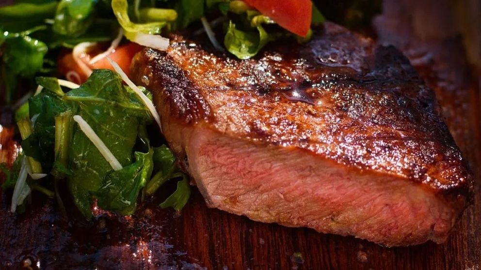 Un corte que sorprende por su jugosidad y sabor, perfecto para compartir en asados memorables.