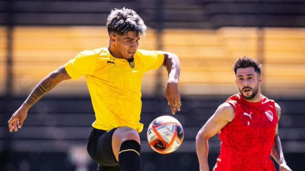 Malcorra debutó con gol en la victoria de Independiente ante Peñarol