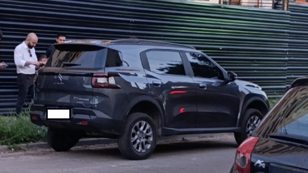 Nueva víctima de los robos de ruedas: buscan intensamente a los delincuentes