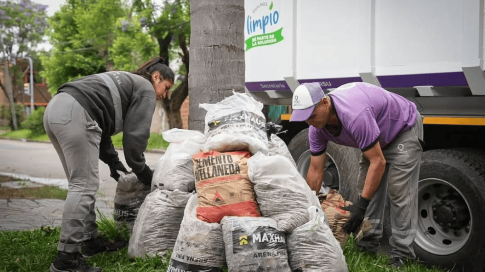 Programa Quilmes Limpio: operativo de recolección de residuos voluminosos en Bernal y Don Bosco Este