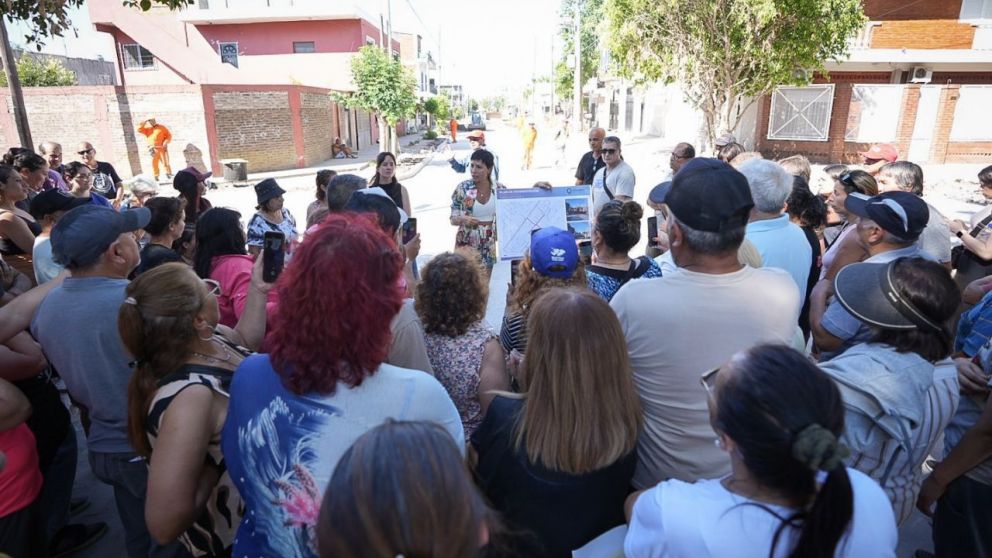 Mayra Mendoza supervisó las obras en el barrio El Progreso: el estado de los trabajos
