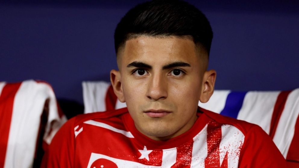 Thiago Almada recibió una oferta millonaria y podría llegar a un gigante de Sudamérica