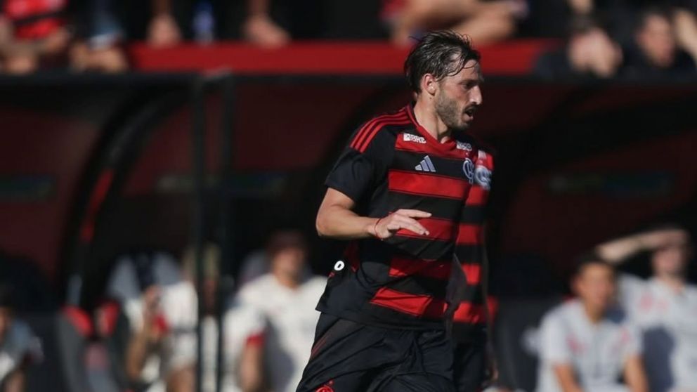 River y Flamengo llegaron a un acuerdo por Matías Viña