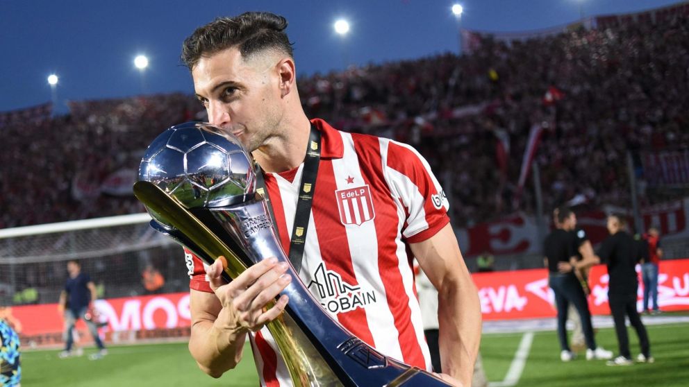 Estudiantes de La Plata tomó una drástica decisión con Lucas Alario después de su doblete en la final por el Trofeo de Campeones