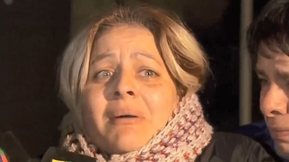 Melany se encuentra desaparecida desde el viernes y su mamá reza por su vuelta.