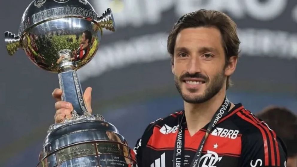 River ofertó por un jugador campeón de la Copa Libertadores con Flamengo
