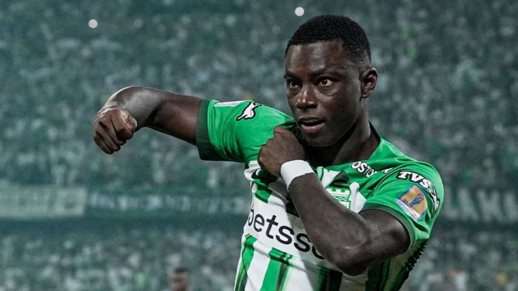 Atlético Nacional amenaza con bloquear el pase de Marino Hinestroza a Boca