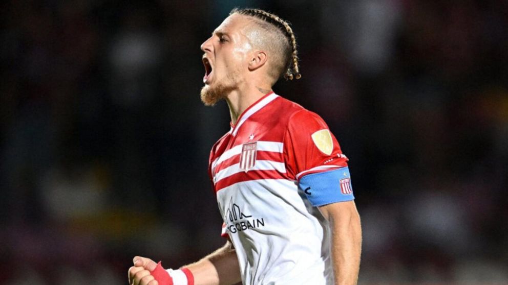 Cada vez m�s lejos de River, Santiago Ascac�bar fue ofrecido a Boca