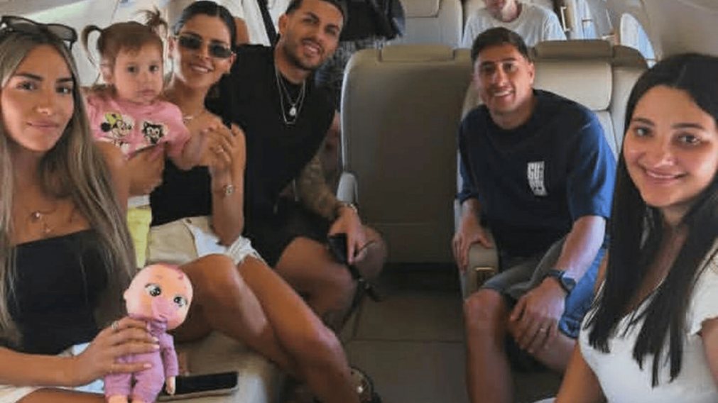 Leandro Paredes viaj� en avi�n privado junto a otros compa�eros de Boca para asistir a la boda de Kevin Zen�n: los posteos