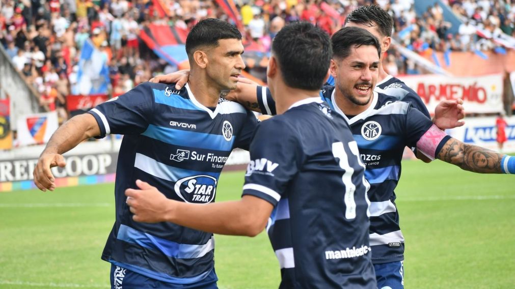 Acassuso logr� un hist�rico ascenso a la Primera Nacional: dej� afuera a Armenio tras un escandaloso final
