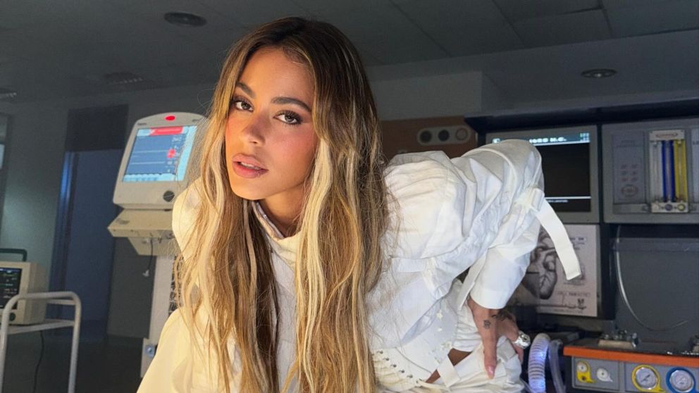 Tini Stoessel fue intervenida quir�rgicamente, acompa�ada de Rodrigo de Paul: el motivo.