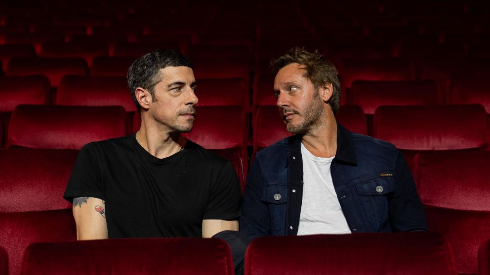 Esteban Lamothe y Benjamín Vicuña protagonizarán la versión teatral de “Secreto en la montaña”.