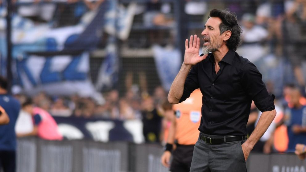 Estudiantes tom� una contundente decisi�n con Eduardo Dom�nguez tras la obtenci�n del Torneo Clausura