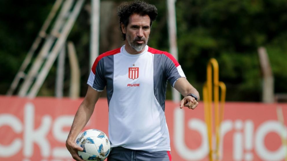 El once de Estudiantes para la final contra Racing: regresa Guido Carrillo y la duda de Eduardo Domínguez