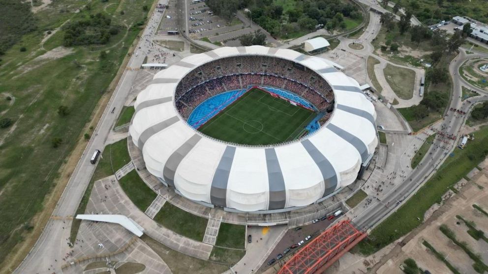 Se viene la décima final en el Madre de Ciudades: del trauma para Racing a los lindos recuerdos para Estudiantes de La Plata
