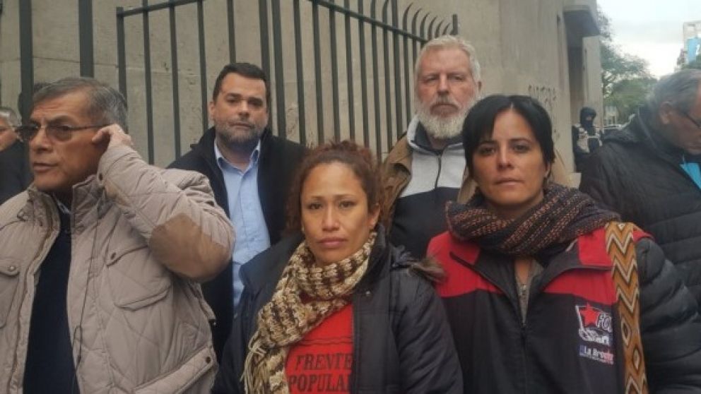 Las organizaciones sociales se reunieron con Stanley pero no se fueron conformes.