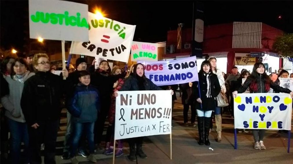 Así se concentraron los familiares y amigos de Fernando Pastorizzo.