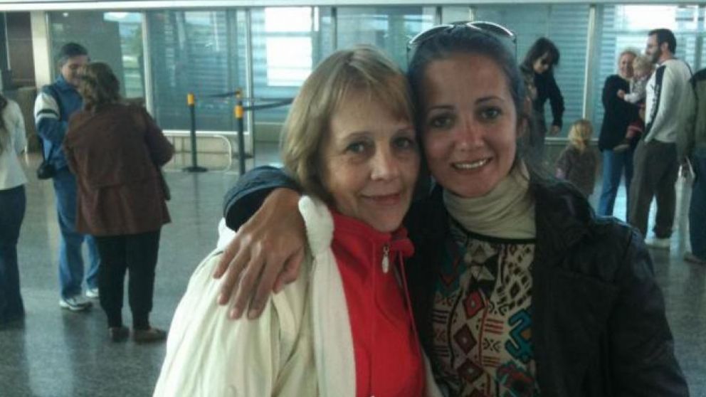 Nelly Costanzo tiene 69 años y está internada en grave estado en Italia.